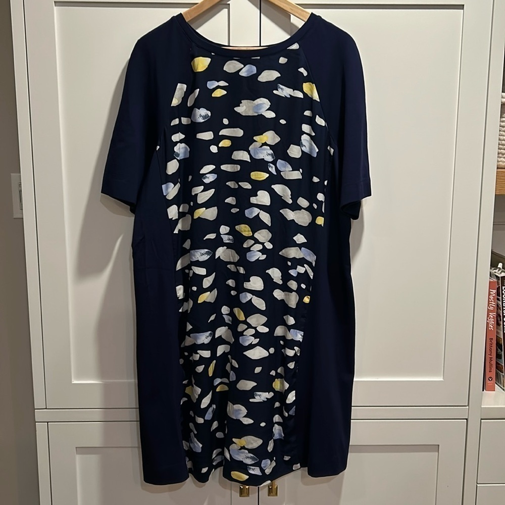 Willow and Thread Mini Dress Short Sleeves Straight Navy Patterns Size 2X
